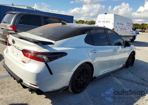 2021 Toyota Camry Trd z USA, uszkodzony, nr VIN 4T1KZ1AK4MU054528